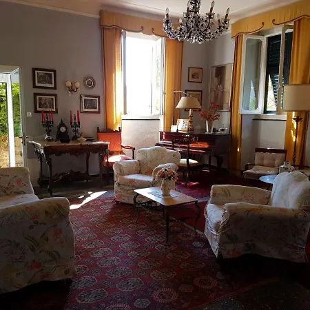 Casa Del Priore Couette-café