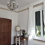 Casa Del Priore 东塞斯特里