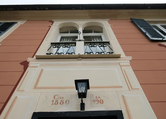 Casa Del Priore 세스트리레반떼